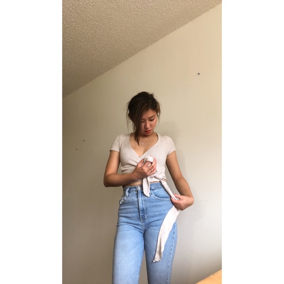 High waisted Urban Outfitters Jeans - Picture 3 of 3